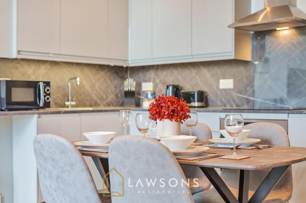 Executive Living By Lawsons 3 Bed, 3 Bath Apartment Portsmouth Ngoại thất bức ảnh